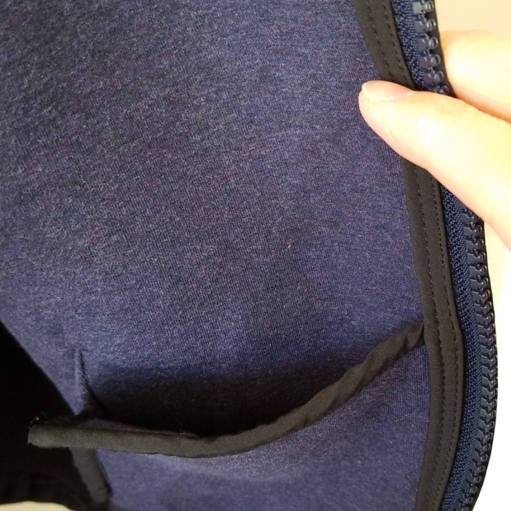 EUC Lululemon City Bound Hoodie - Picture 5 of 7